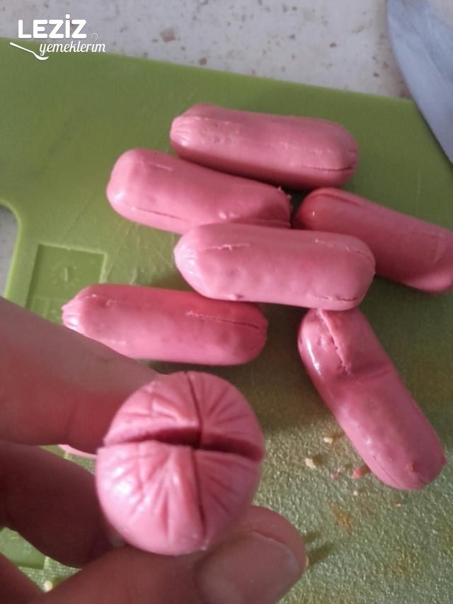 Çiçek Sosis Kızartma