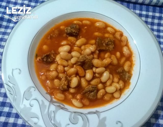 Etli Kuru Fasulye Yemeği Yapılışı