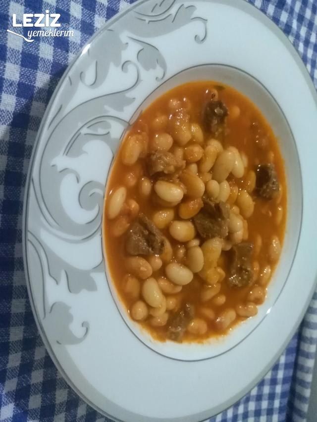 Etli Kuru Fasulye Yemeği Yapılışı