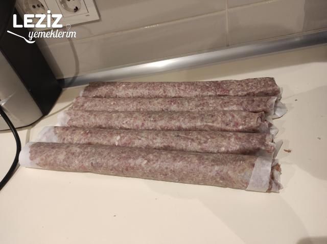 Kıymadan Yaprak Döner Kebabı (Efsane Tarif)