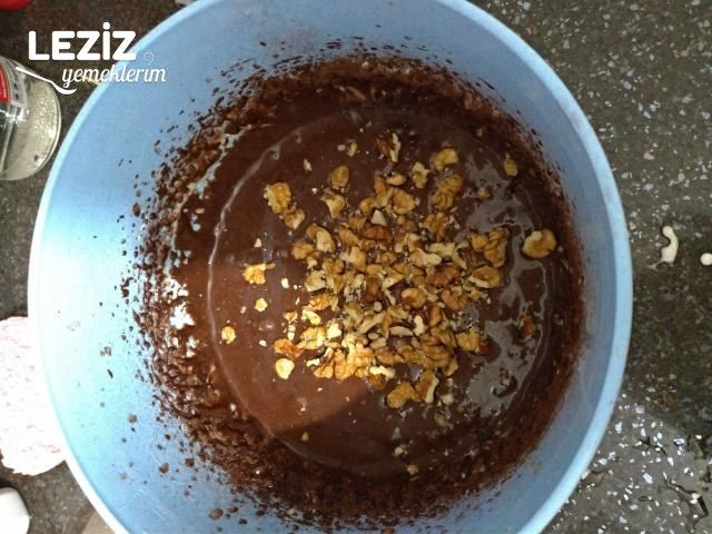 Kakaolu Narlı Pasta