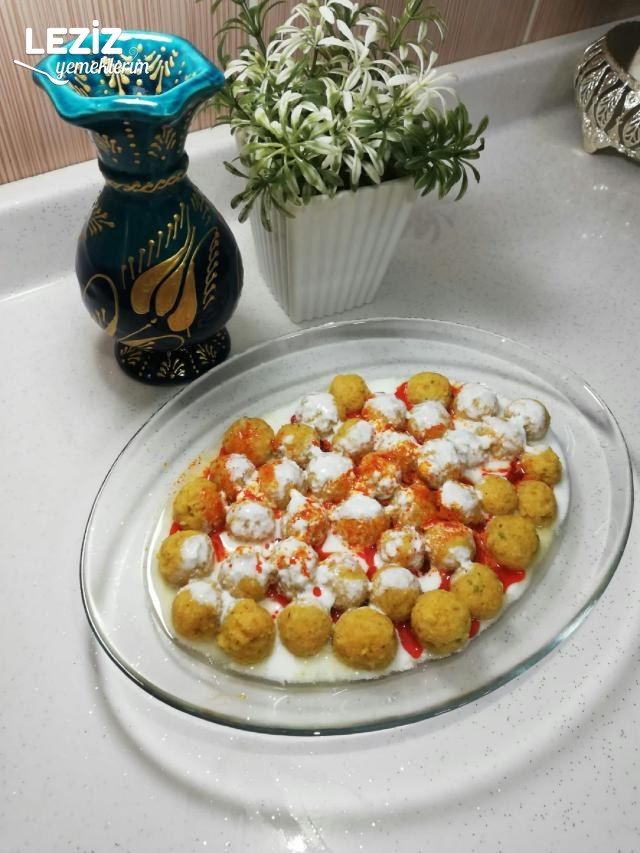 Yoğurtlu Bulgur Köftesi Tarifi, Nasıl Yapılır