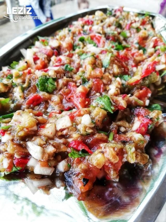 Malatya Usulü Közde Ezme Salata