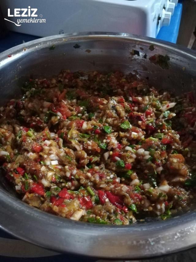 Malatya Usulü Közde Ezme Salata