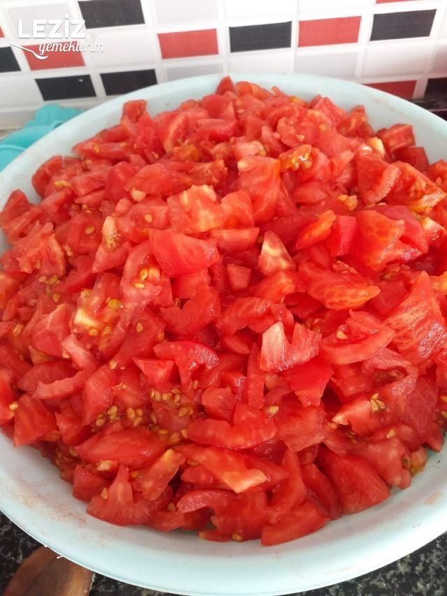 Kışlık Domates Konservesi Tarifi