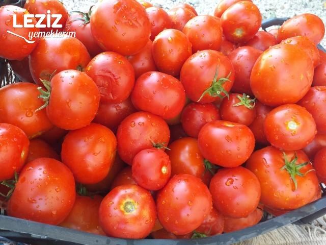 Kışlık Domates Konservesi Tarifi