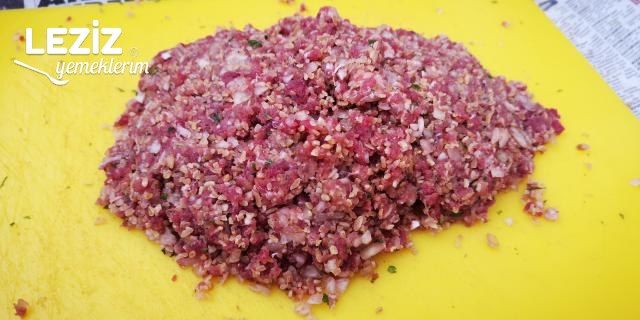 Bulgurlu Etli Satır Köftesi