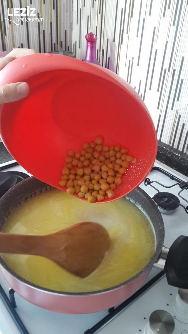 Nohutlu Pilav Nasıl Yapılır