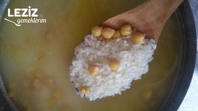 Nohutlu Pilav Nasıl Yapılır