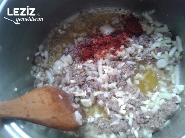 Nefis Kıymalı Biber Dolması