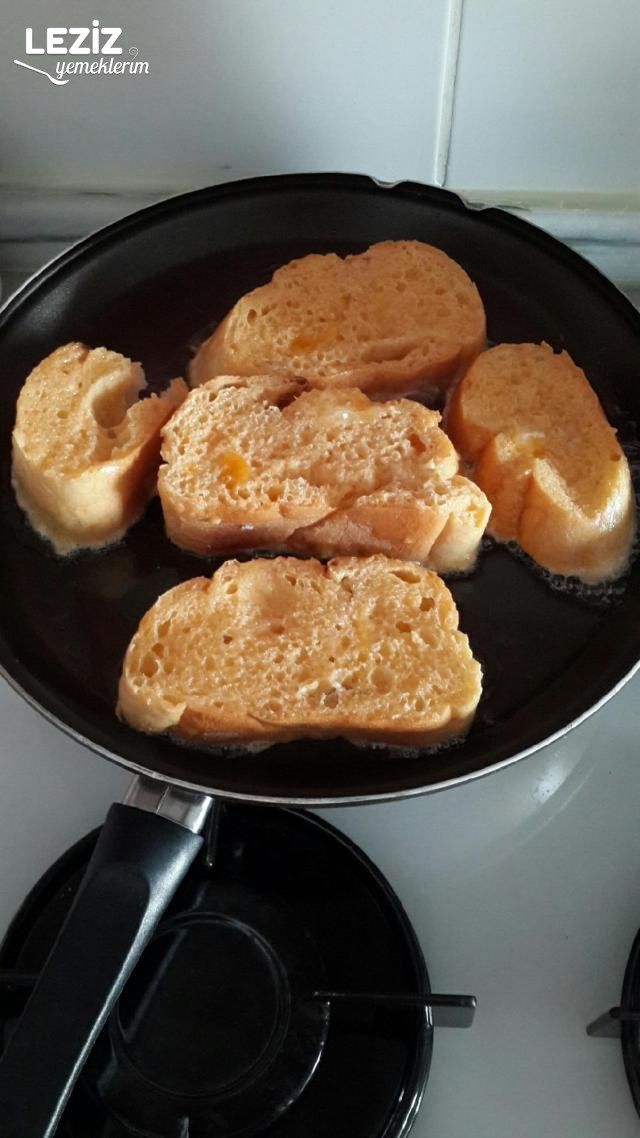 Yumurtalı Ekmek (Aşama Fotoğraflı)