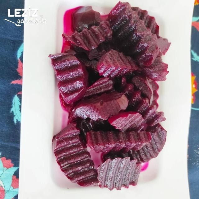 Kırmızı Pancar Turşusu