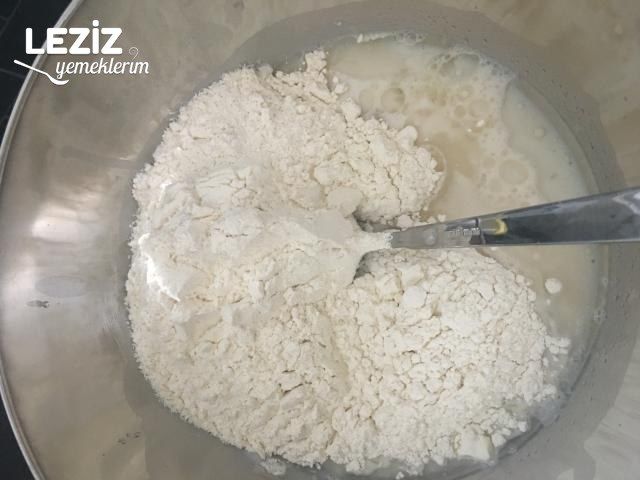 Pileli Kıymalı Pide Nasıl Yapılır