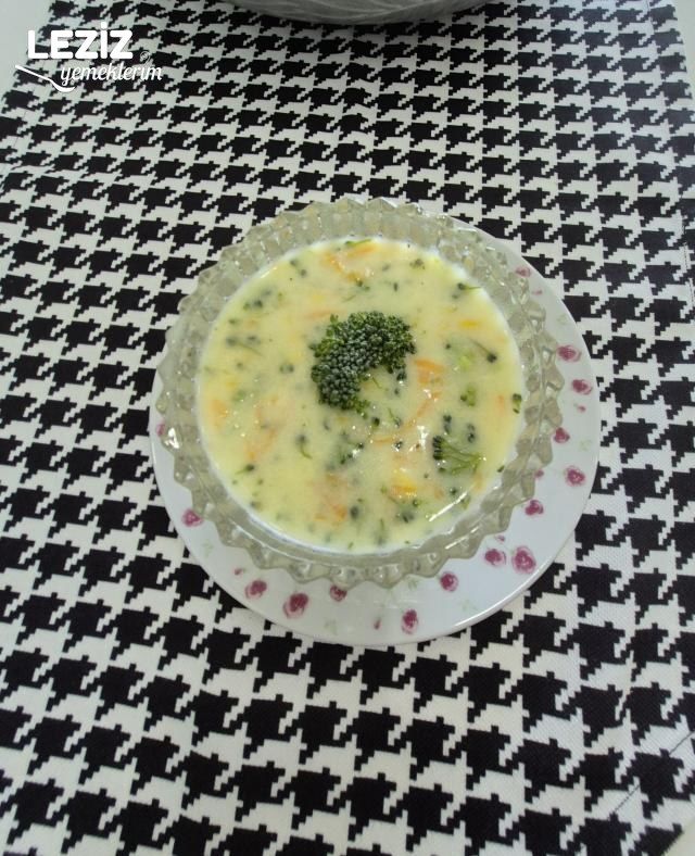 Sütlü Brokoli Çorbası