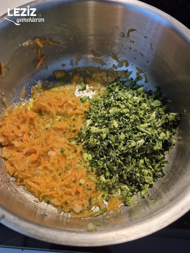 Sütlü Brokoli Çorbası