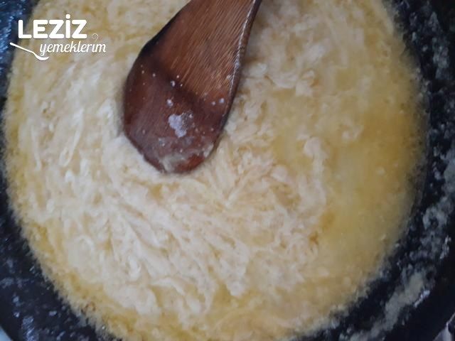 Kaymakla Kolay Kuymak Tarifi