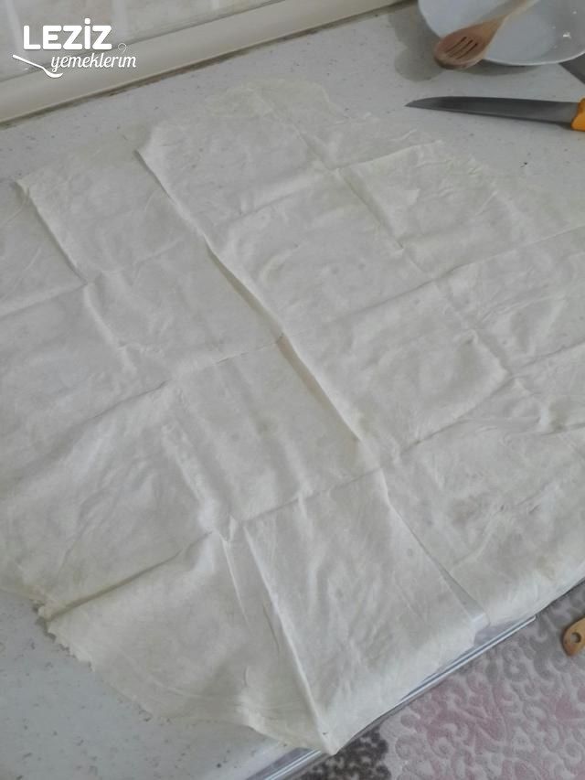 Galetalı Çıtır Kıymalı Rulo Börek