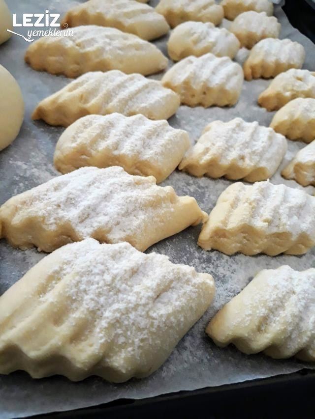 Gerçek Un Kurabiyesi Nasıl Yapılır (Usta Tarifi)