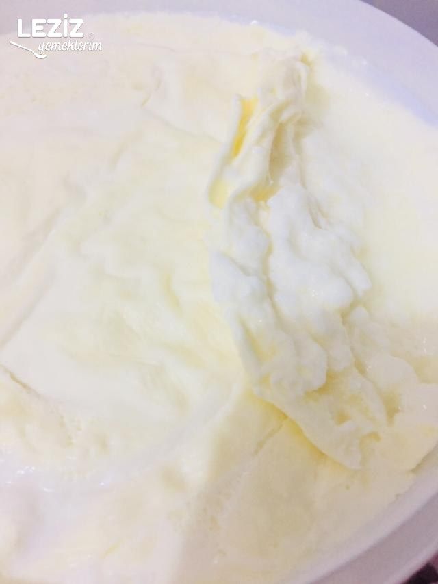 Kaymaklı Yoğurt Mayalama Yöntemi