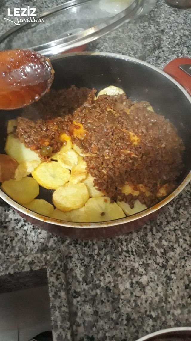 Fırınsız Patates Musakka
