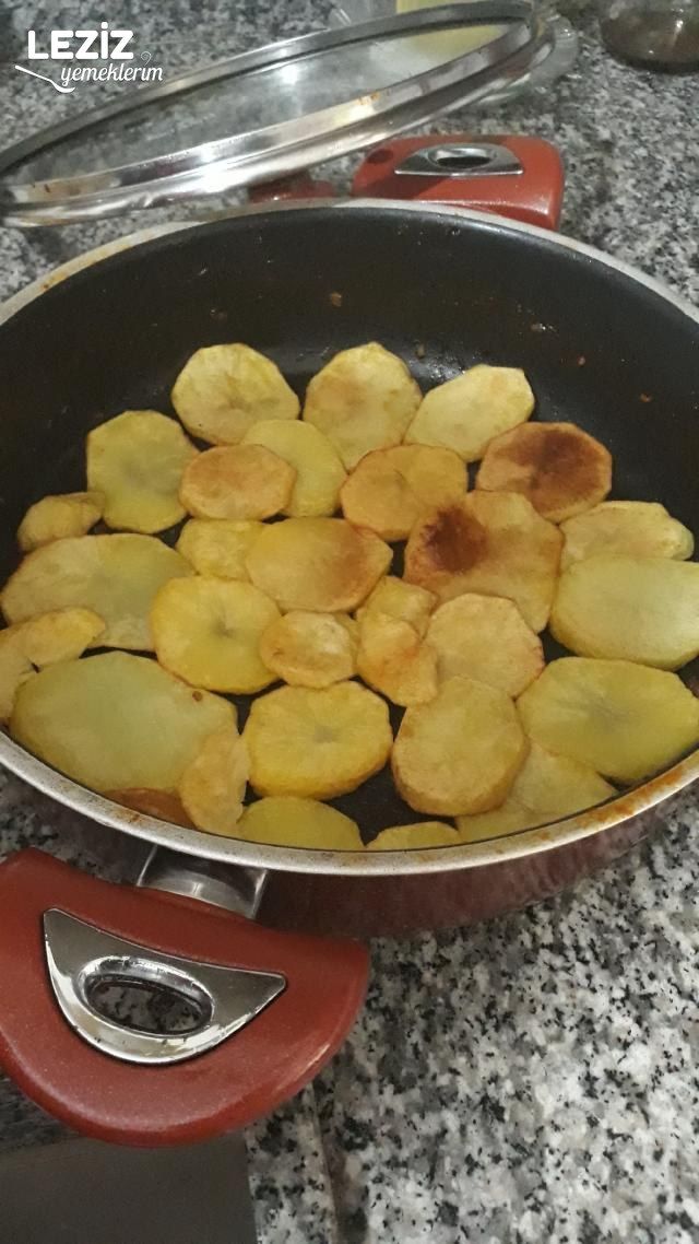 Fırınsız Patates Musakka