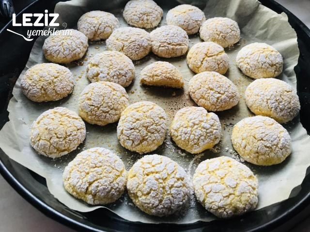 Limonlu Zerdeçallı Çatlak Kurabiye