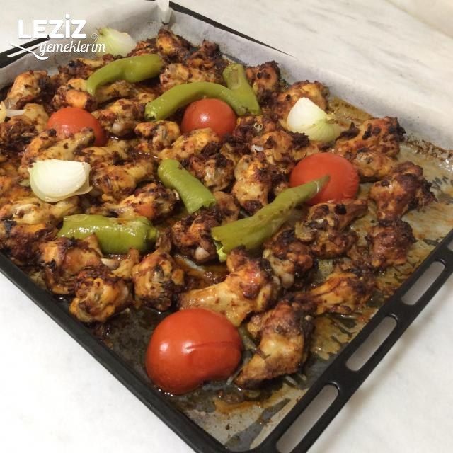 Mangal Tadında Fırında Kanat