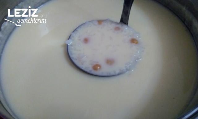 Nohutlu Yayla Çorbası