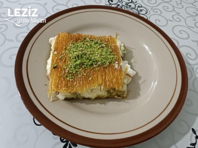 Hasır Kadayıf Tatlısı Tarifi (Püf Noktalarıyla)