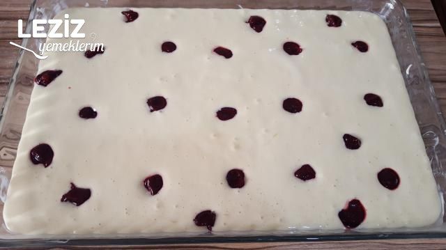 Bol Limonlu Ve Vişneli Borcam Keki