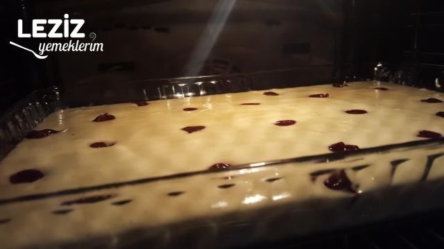 Bol Limonlu Ve Vişneli Borcam Keki