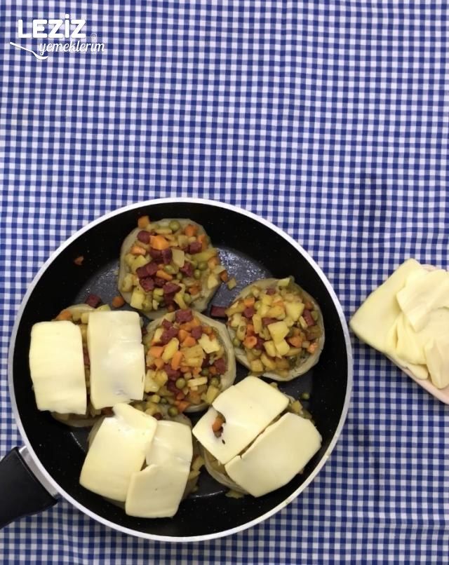 Kaşarlı Sucuklu Enginar Tarifi