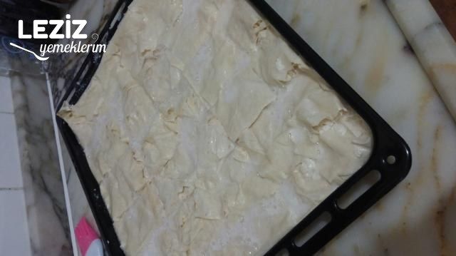 Kaymaklı Tepsi Böreği (Mükemmel Lezzet)