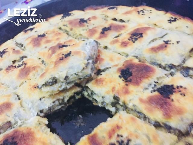 El Açma Ispanaklı Börek