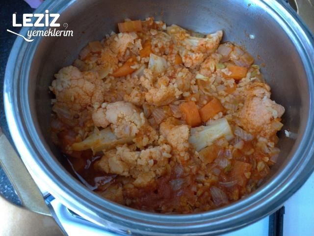 Tencerede Bulgurlu Karnabahar