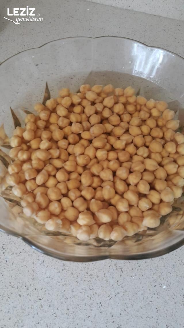 Düdüklü Tencerede Nohut Yemeği