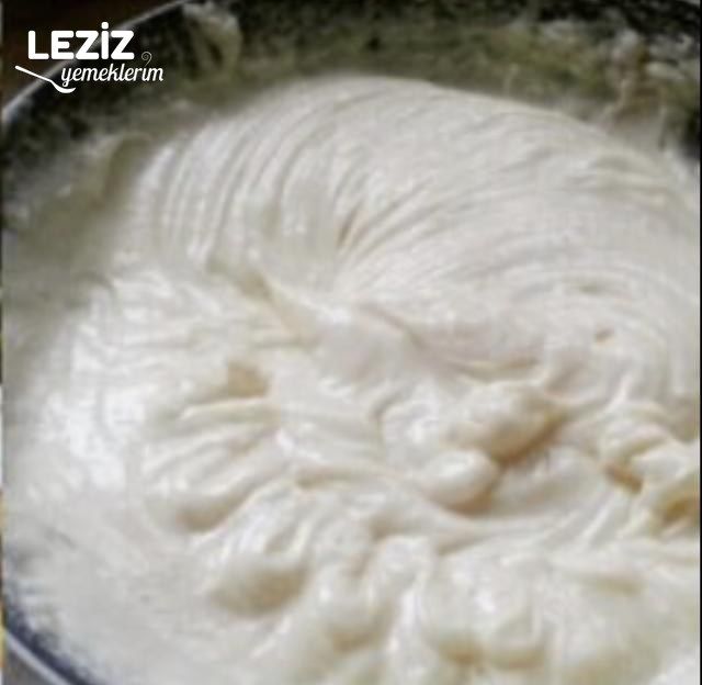 Çikolata Soslu Etimek Tatlısı