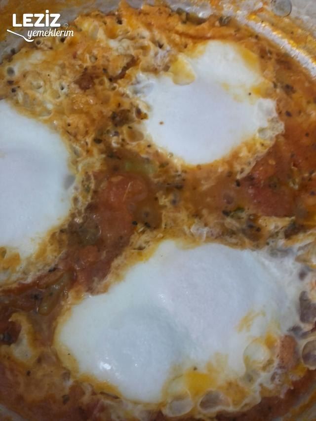 Yumurtalı Menemen Tarifi