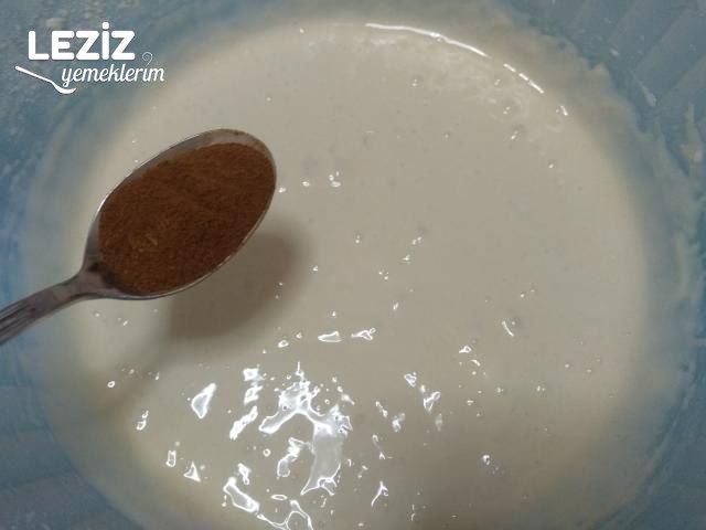 Nefis Zencefilli Ve Tarçınlı Kek