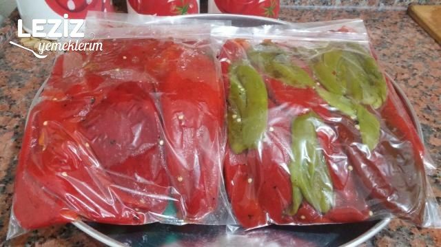 Dondurucuya Közlenmiş Biber Konulması