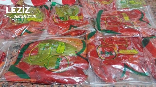 Dondurucuya Közlenmiş Biber Konulması