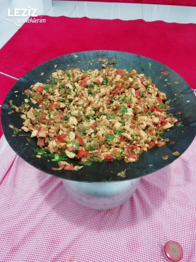 Pilavlı Tavuklu Tantuni