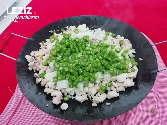 Pilavlı Tavuklu Tantuni