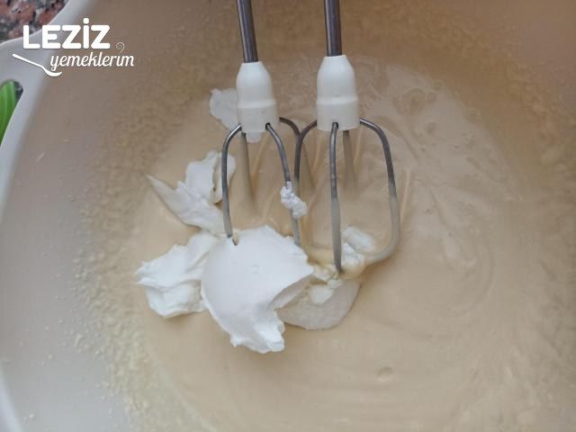 Pasta Kekinden Pratik Tiramisu