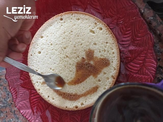 Pasta Kekinden Pratik Tiramisu