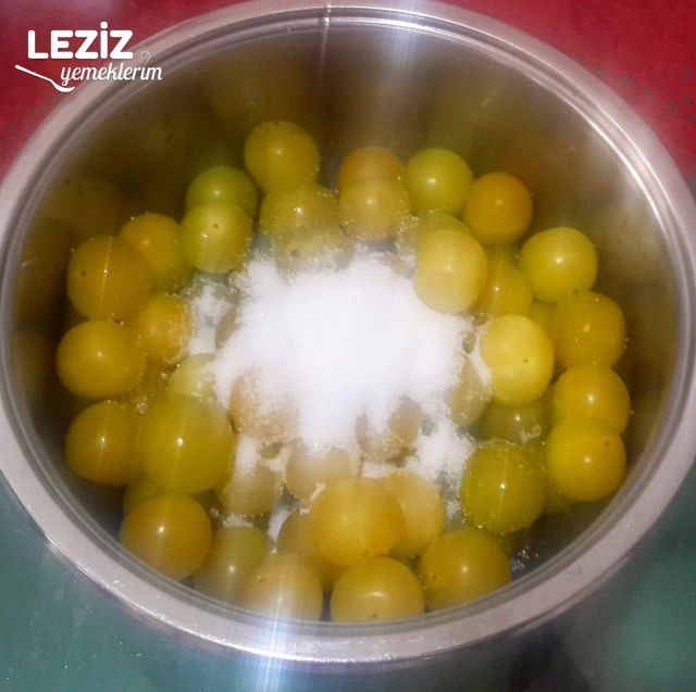 Mis Kokulu Fesleğenli Erik Suyu