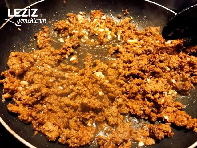 Bolonez Soslu Spagetti Tarifi