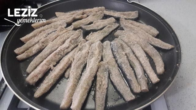 Mısır Unlu Patlıcan Balığı