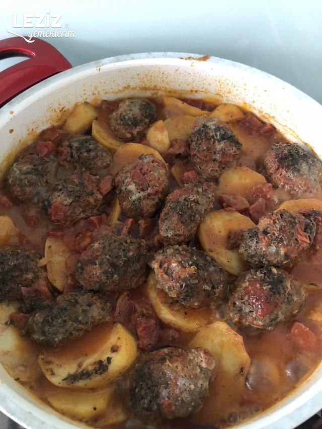 Köfte Patates Yemeği