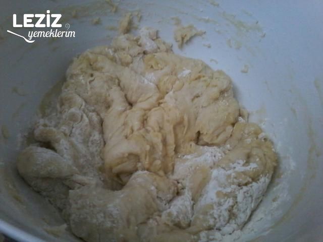 Sütlü Yumuşacık Poğaça